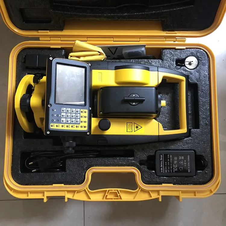 South N4 Ip54 Reflectorless Station Estacion Total - Image 4