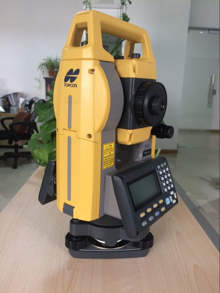 Topcon GM100 Series 2" Total Station Compatible With Industry Standard Thumb Drives GM102