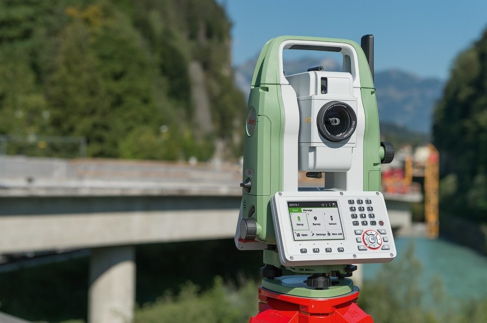 Leica TS03 Total Station Achieve Accurate Measurements With 1" Angle Measurement Total Station 1000m Non Prism Distance And 0.5m Minimum Focus - Image 3